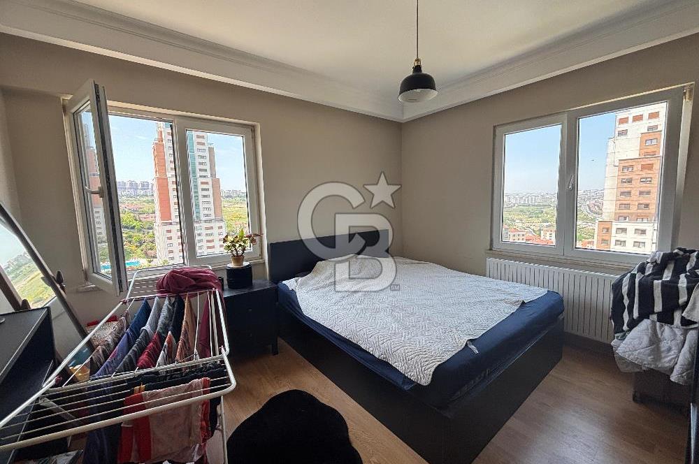 Bahçeşehir Spradon Quartz Satılık 4+2 Çatı Dubleks