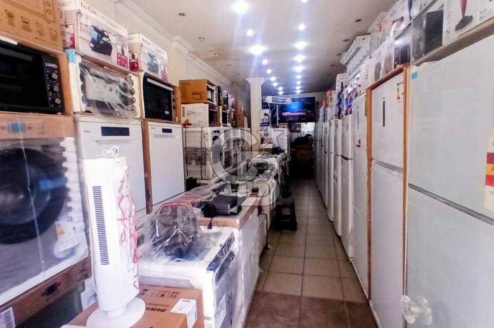 ÜSKÜDAR MERKEZ'DE DEVREN KİRALIK TİCARİ İŞLETME
