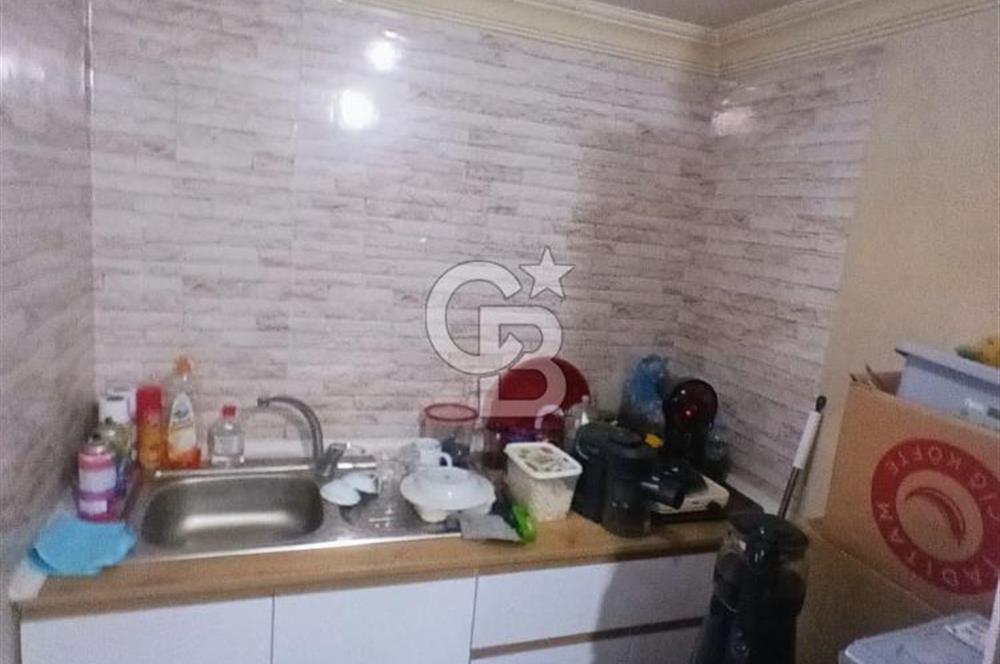 ÜSKÜDAR MERKEZ'DE DEVREN KİRALIK TİCARİ İŞLETME