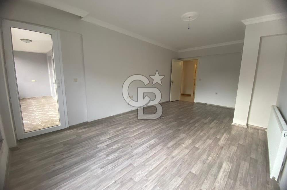 Güzelbahçe Yelki Güvenlikli Sitede Havuzlu Satılık 3+1 Daire