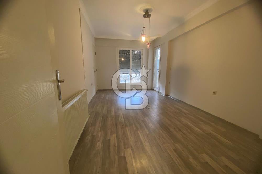 Güzelbahçe Yelki Güvenlikli Sitede Havuzlu Satılık 3+1 Daire