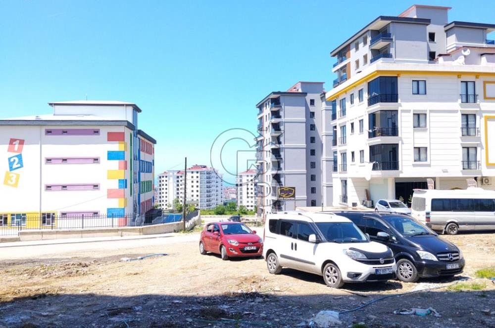 KARŞIYAKA'DA EŞSİZ MANZARALI 143 m² LÜKS 3+1 | YERDEN ISITMALI