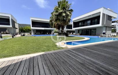URLA ÇEŞMEALTI 3+1 SATILIK VİLLA