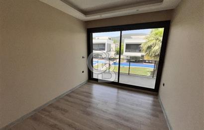 URLA ÇEŞMEALTI 3+1 SATILIK VİLLA