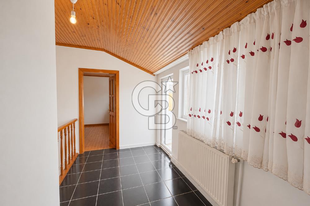YOMRADA MERKEZİ KONUMDA SATILIK DUBLEKS DAİRE
