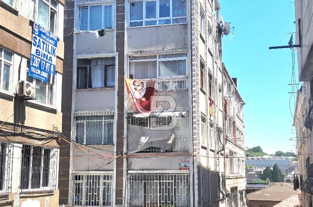 Fatih’te Deniz Manzaralı Satılık 4 Katlı bina. 