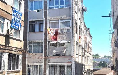 Fatih’te Deniz Manzaralı Satılık 4 Katlı bina. 