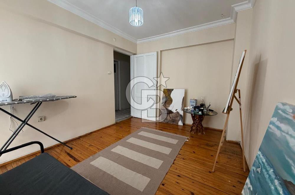 CB SMYRNA'DAN TAHSİN YAZICIDA 3+1 DENİZ MANZARALI SATILIK DAİRE