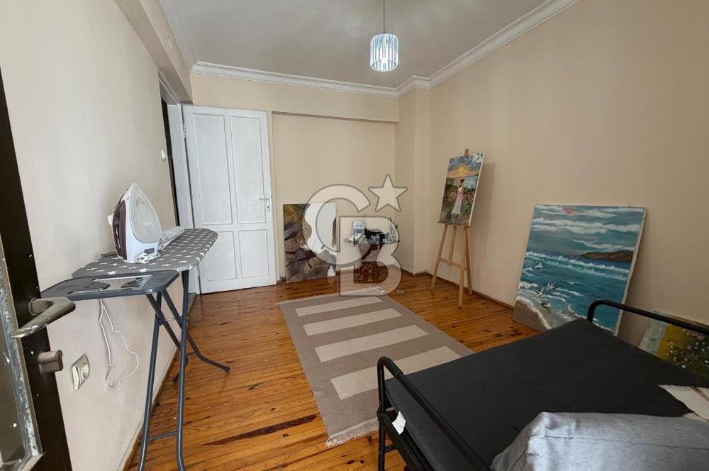 CB SMYRNA'DAN TAHSİN YAZICIDA 3+1 DENİZ MANZARALI SATILIK DAİRE