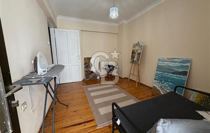 CB SMYRNA'DAN TAHSİN YAZICIDA 3+1 DENİZ MANZARALI SATILIK DAİRE