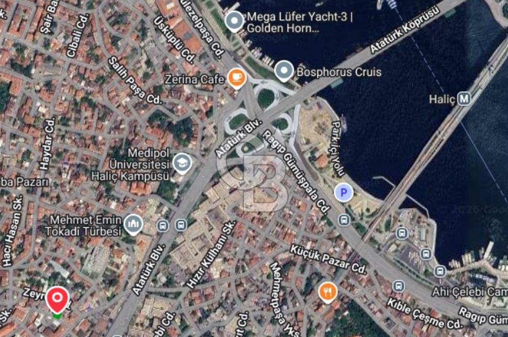 Fatih’te Deniz Manzaralı Satılık 4 Katlı bina. 