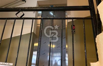 CB SMYRNA'DAN TAHSİN YAZICIDA 3+1 DENİZ MANZARALI SATILIK DAİRE