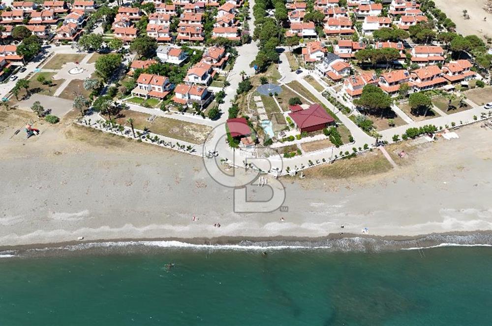 Akarca'da  Mavi Bayraklı Özel Plajlı Prestijli Yaşam