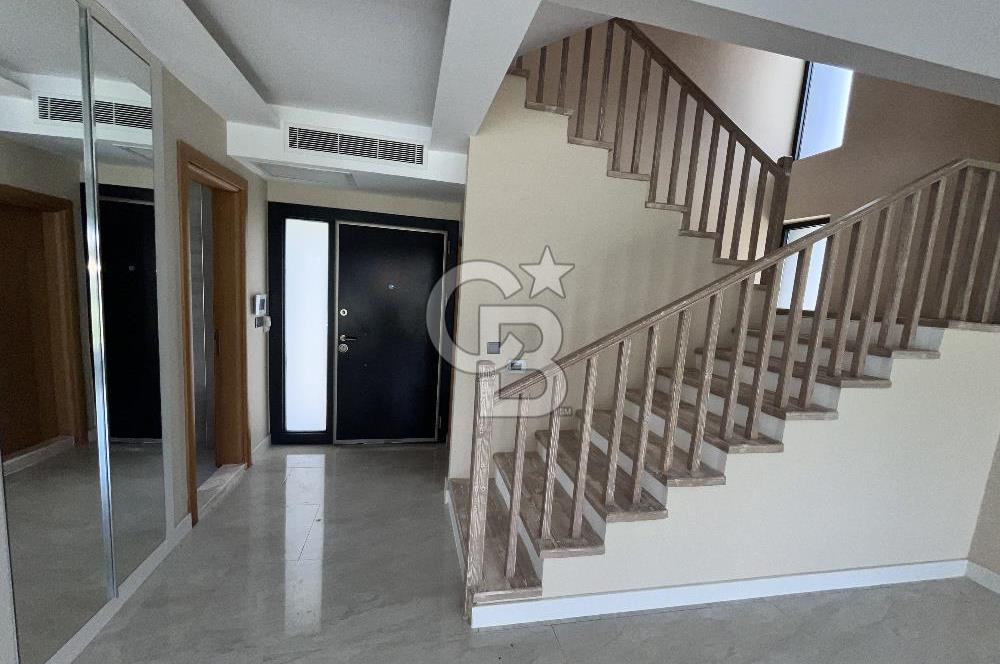 URLA ÇEŞMEALTI 3+1 SATILIK VİLLA