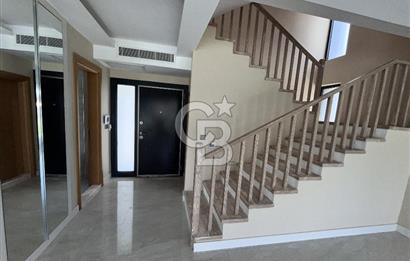 URLA ÇEŞMEALTI 3+1 SATILIK VİLLA