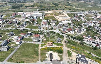 ARNAVUTKÖY TAŞOLUK DA 395M2 SATILIK ARSA