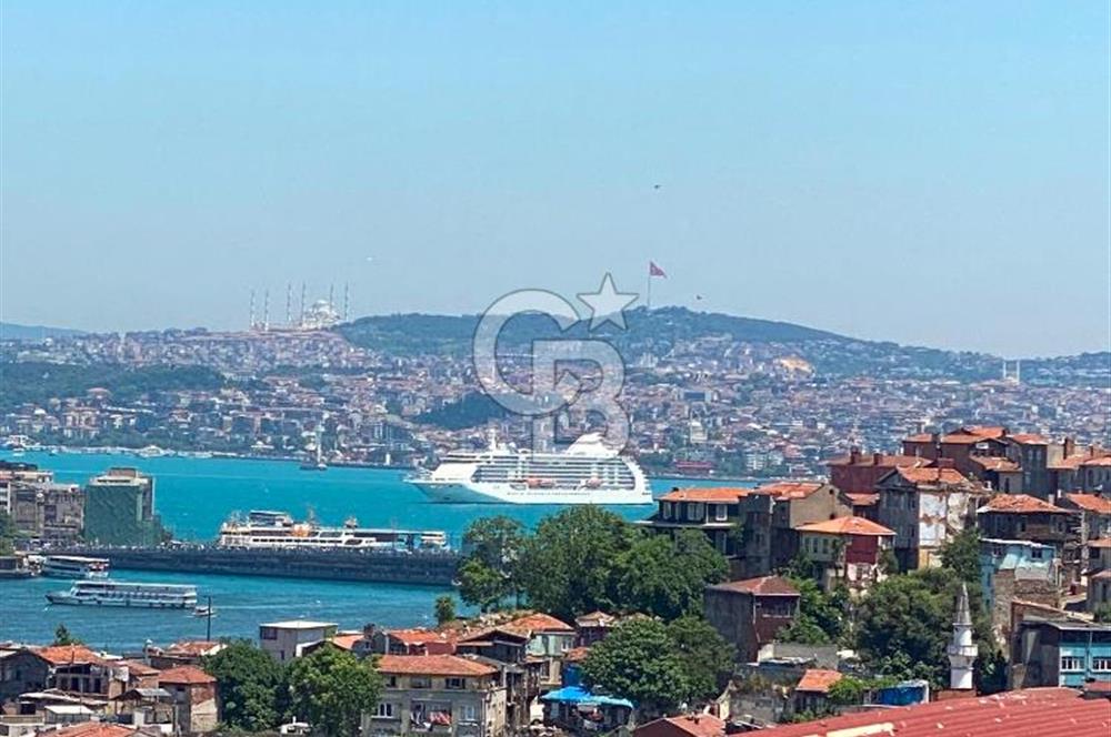 Fatih’te Deniz Manzaralı Satılık 4 Katlı bina. 