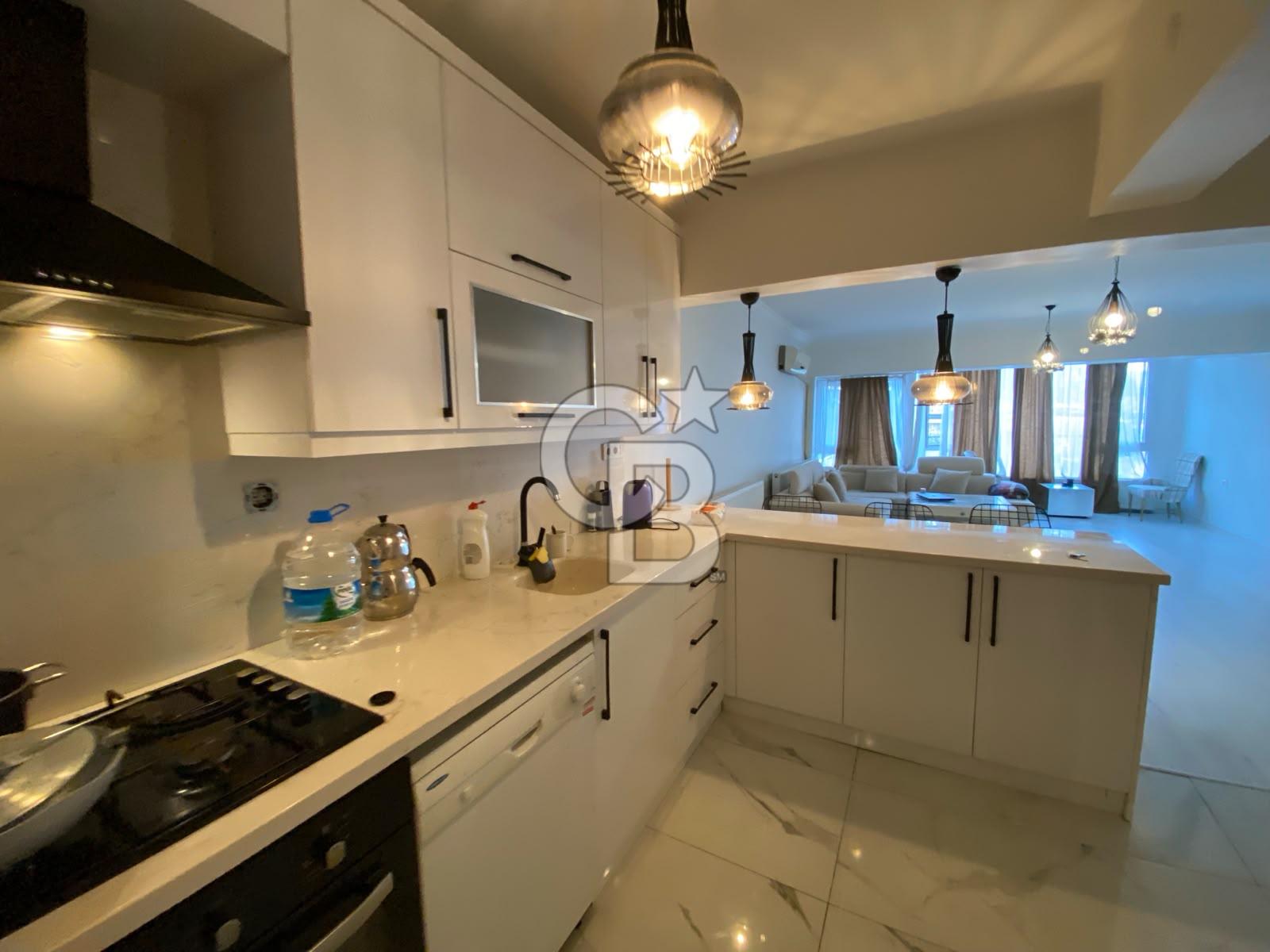 BORNOVA ÖZKANLAR'DA 2+1 FERAH FULL EŞYALI 110m2 KİRALIK DAİRE