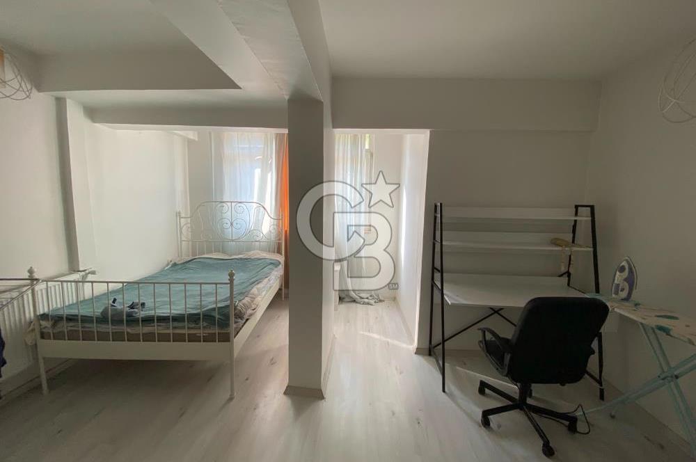 BORNOVA ÖZKANLAR'DA 2+1 FERAH FULL EŞYALI 110m2 KİRALIK DAİRE