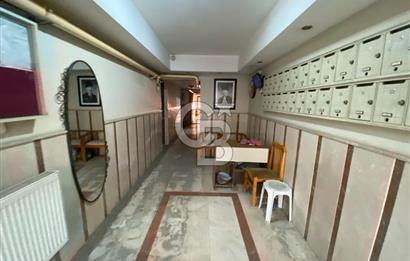 BORNOVA ÖZKANLAR'DA 2+1 FERAH FULL EŞYALI 110m2 KİRALIK DAİRE