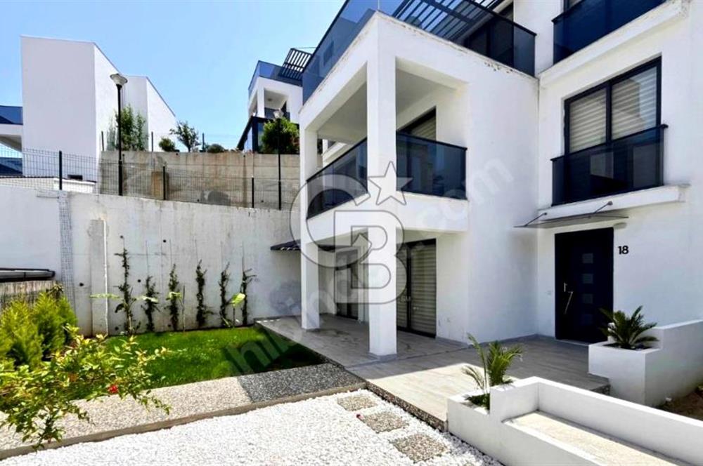 Gündoğan Çiçek Sitesi Villaları'nda Uzun Dönem Kiralık Lüks 4+1