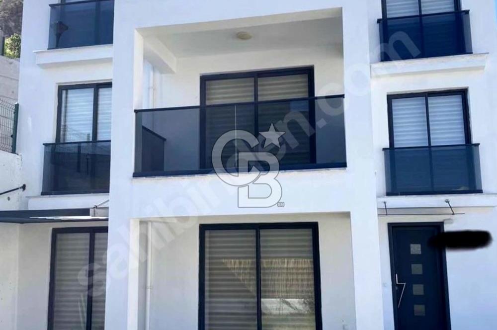 Gündoğan Çiçek Sitesi Villaları'nda Uzun Dönem Kiralık Lüks 4+1
