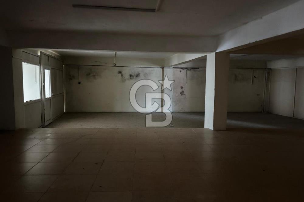 Gaziemir Akçay Caddesi Cepheli Fabrika Binası