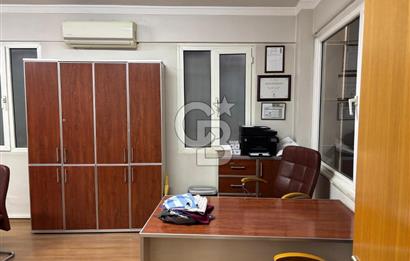 Gaziemir Akçay Caddesi Cepheli Fabrika Binası