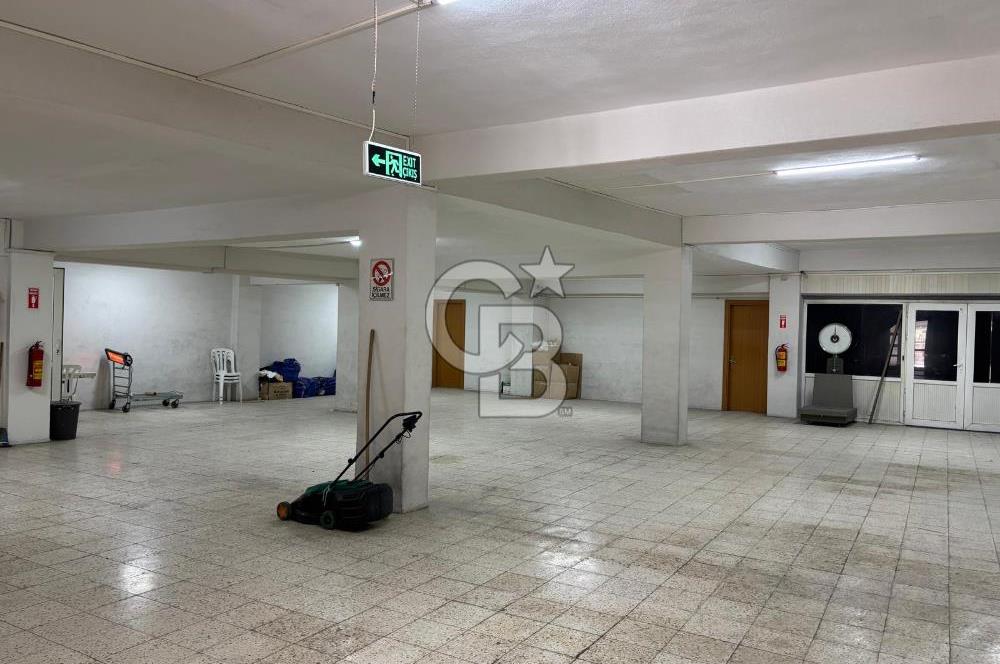 Gaziemir Akçay Caddesi Cepheli Fabrika Binası