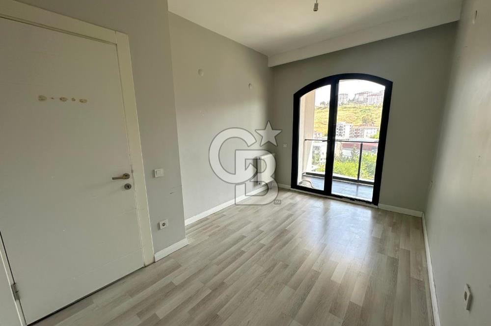 Çiğli Balatçık Park Yücesoy Havuz Manzaralı 1+1 Kiralık Daire