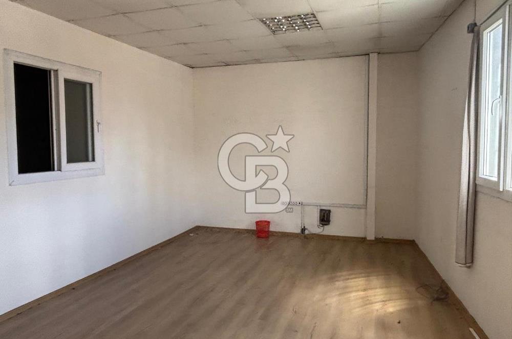 Gaziemir Akçay Caddesi Cepheli Fabrika Binası