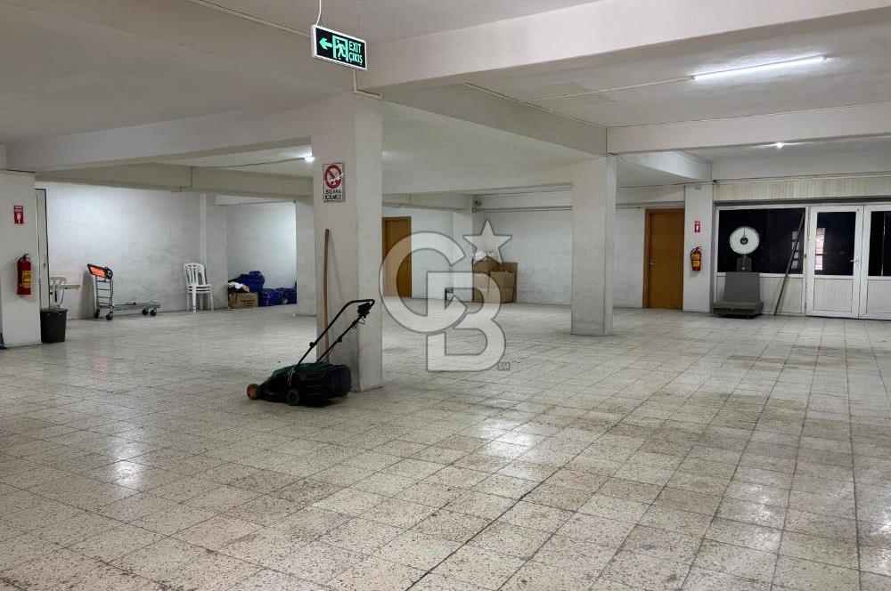 Gaziemir Akçay Caddesi Cepheli Fabrika Binası