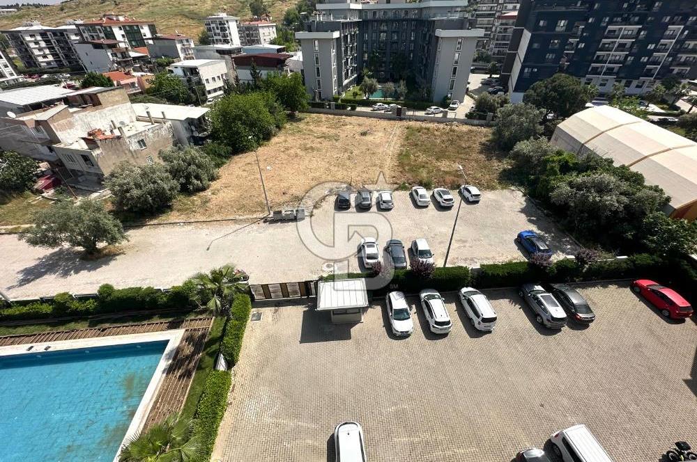 Çiğli Balatçık Park Yücesoy Havuz Manzaralı 1+1 Kiralık Daire
