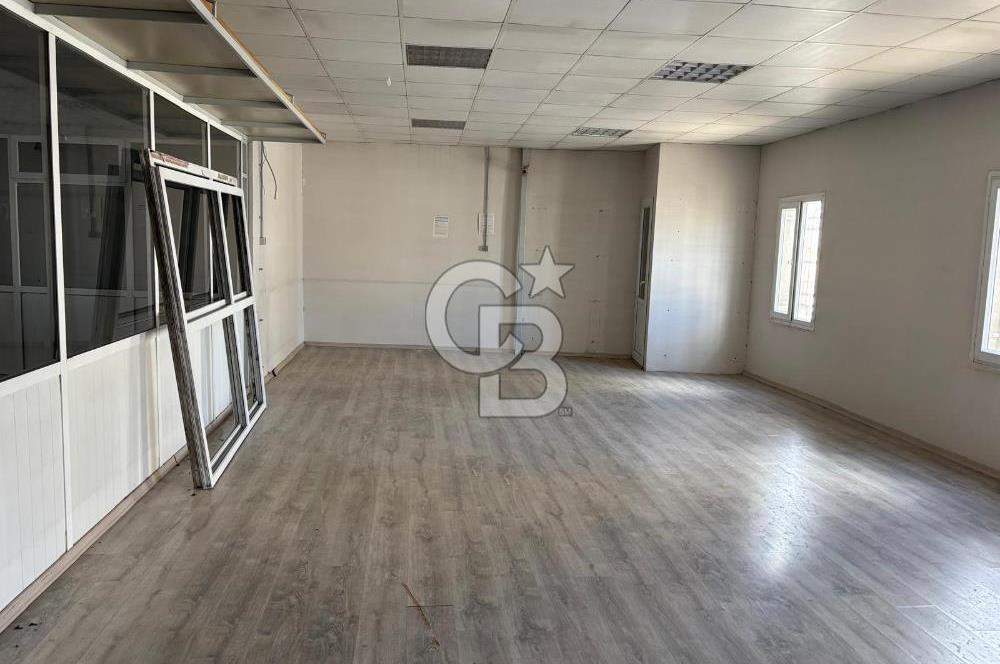 Gaziemir Akçay Caddesi Cepheli Fabrika Binası