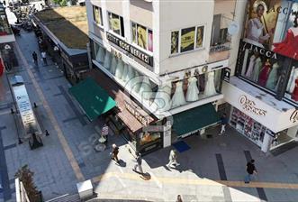 Cb Mahall'den İzmit'in Kalbinde Devren Kiralık Gelinlik Dükkanı - 3 - 351523