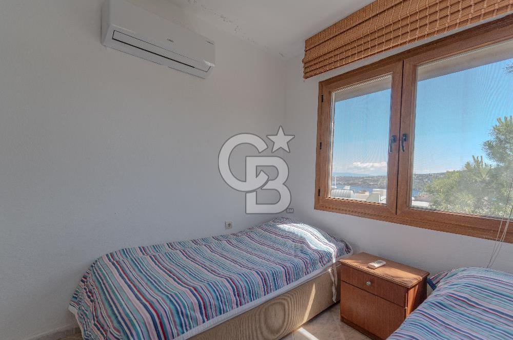 Bodrum Gündoğanda Site İçinde Full Deniz Manzaralı 4+1 Tripleks
