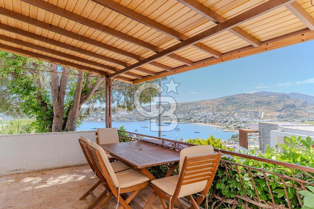 Bodrum Gündoğanda Site İçinde Full Deniz Manzaralı 4+1 Tripleks