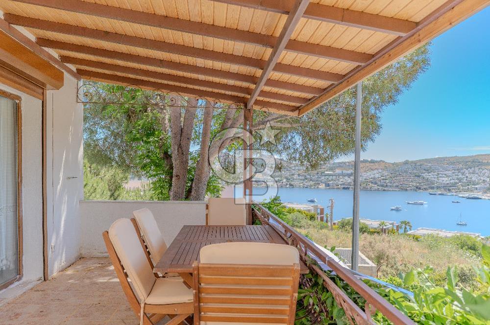 Bodrum Gündoğanda Site İçinde Full Deniz Manzaralı 4+1 Tripleks
