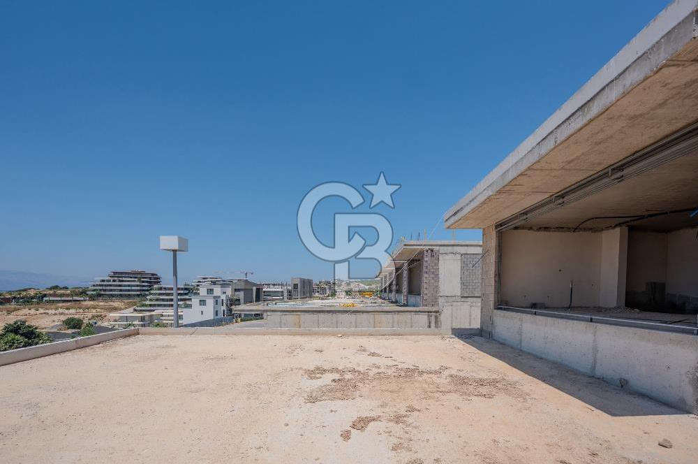 ÇEŞME VIVEN RESORT PROJESİNDE 3+1 DUBLEKS 320m2 FULL DENİZ MANZARALI SATILIK VİLLA