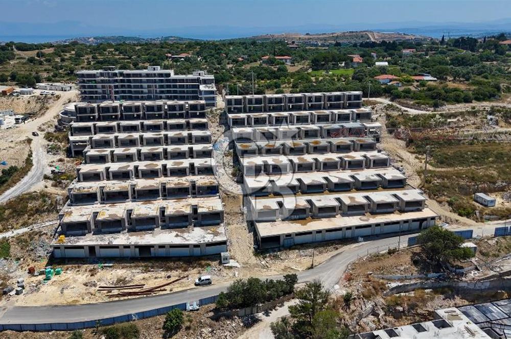 ÇEŞME VIVEN RESORT PROJESİNDE 3+1 DUBLEKS 320m2 FULL DENİZ MANZARALI SATILIK VİLLA