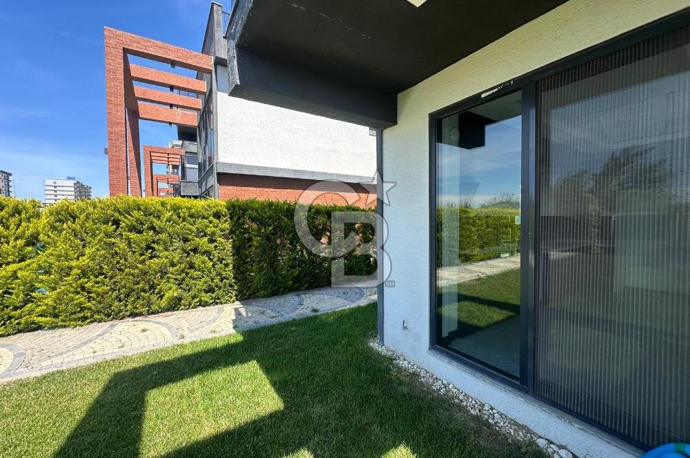 ÇANAKKALE KARACAÖREN SİTE İÇİNDE TAM MÜSTAKİL BAHÇELİ 4+1 VİLLA