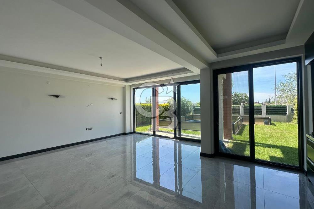 ÇANAKKALE KARACAÖREN SİTE İÇİNDE TAM MÜSTAKİL BAHÇELİ 4+1 VİLLA