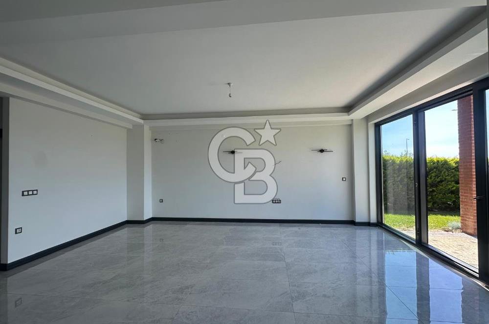 ÇANAKKALE KARACAÖREN SİTE İÇİNDE TAM MÜSTAKİL BAHÇELİ 4+1 VİLLA