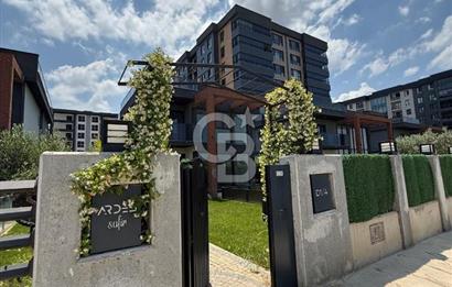 ÇANAKKALE KARACAÖREN SİTE İÇİNDE TAM MÜSTAKİL BAHÇELİ 4+1 VİLLA