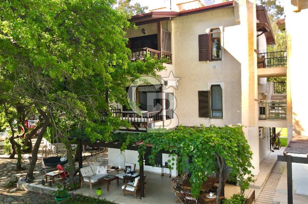Aktur Kurucabük'te Satılık Denize Sıfır Menekşe
