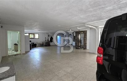 Erenköy'de Satılık Lüks 7+1 Dubleks Daire