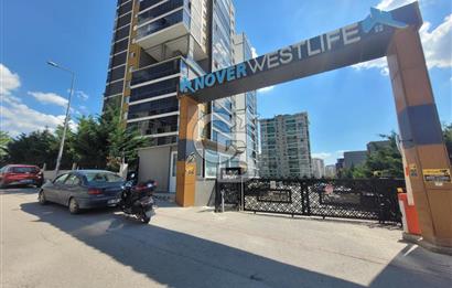 NOVER WESTLİFE KÖŞE CEPHE MERKEZİ ÖNÜ AÇIK LOKASYON 2+1