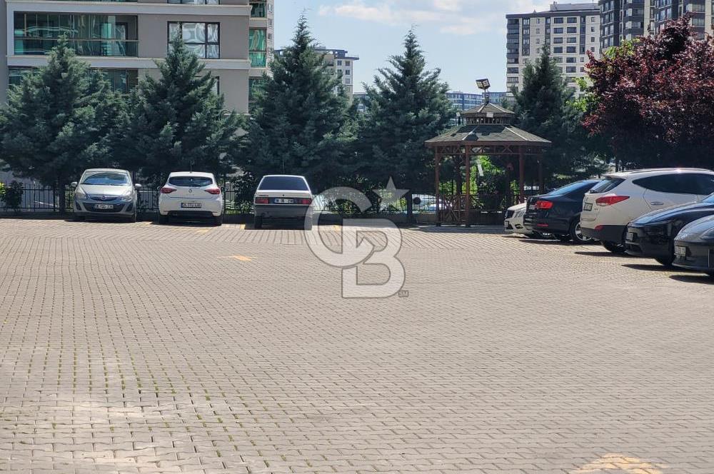 NOVER WESTLİFE KÖŞE CEPHE MERKEZİ ÖNÜ AÇIK LOKASYON 2+1