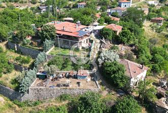 ÇANAKKALE TOLUKLAR KÖYÜ, KAZ DAĞLARI YAMACINDA SATILIK TAŞ EV - 3 - 351582