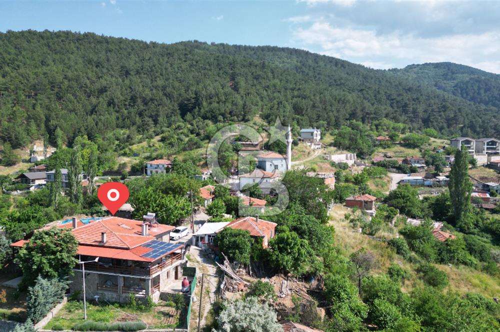 ÇANAKKALE TOLUKLAR KÖYÜ, KAZ DAĞLARI YAMACINDA SATILIK TAŞ EV